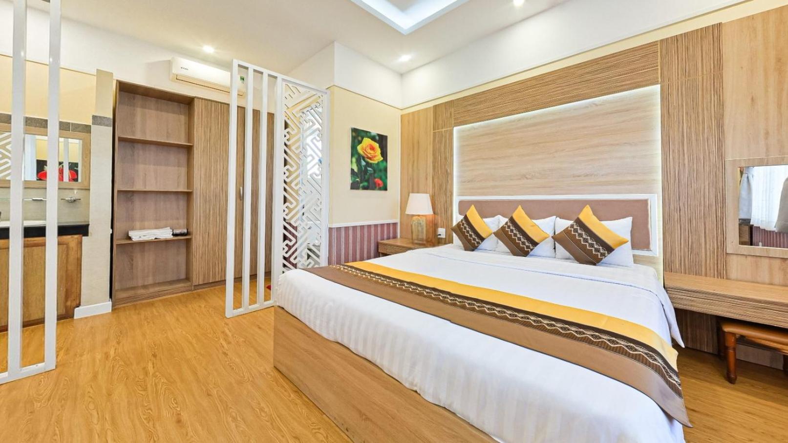Sao Vang Hotel Баолок Экстерьер фото