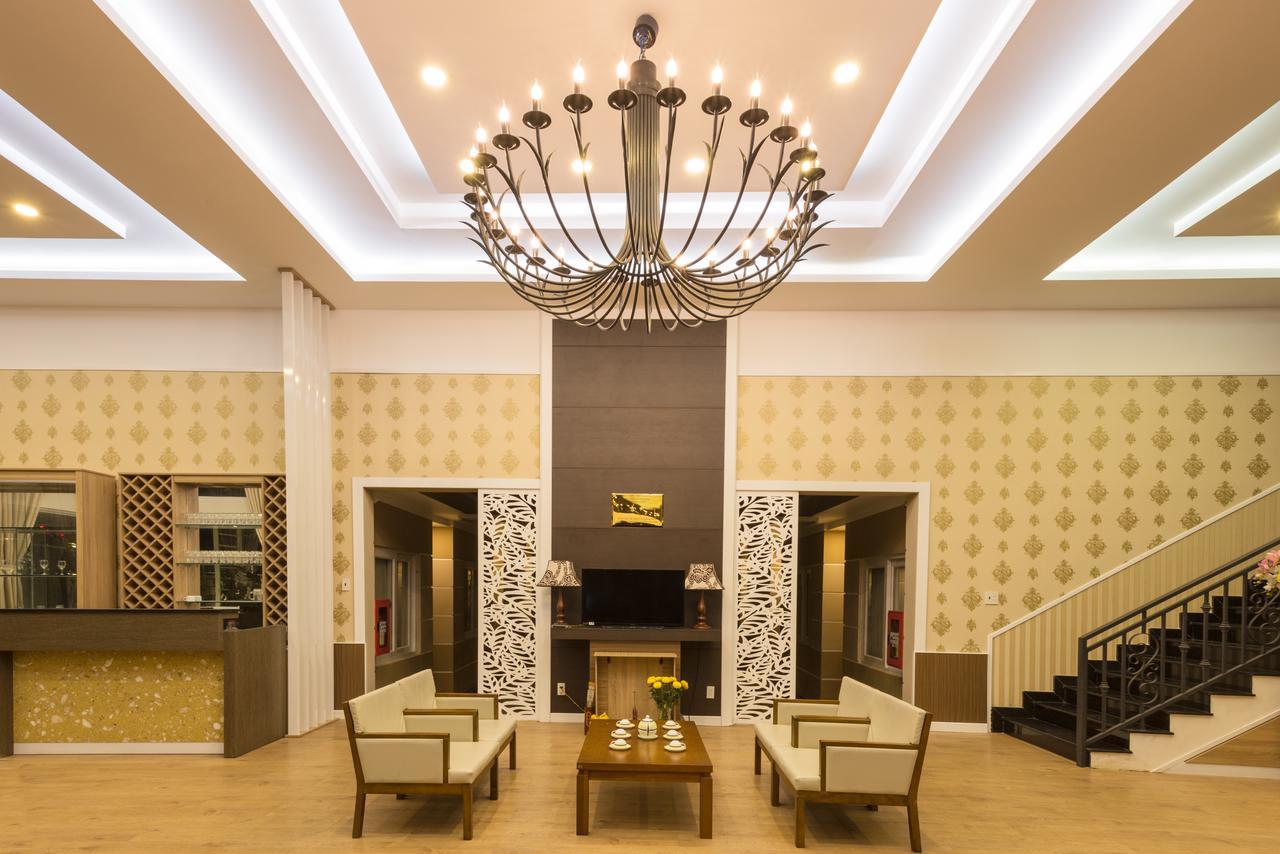 Sao Vang Hotel Баолок Экстерьер фото